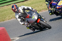enduro-digital-images;event-digital-images;eventdigitalimages;mallory-park;mallory-park-photographs;mallory-park-trackday;mallory-park-trackday-photographs;no-limits-trackdays;peter-wileman-photography;racing-digital-images;trackday-digital-images;trackday-photos